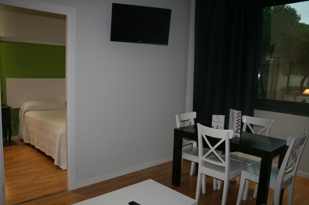 Apartamentos Th Las Rozas Dış mekan fotoğraf