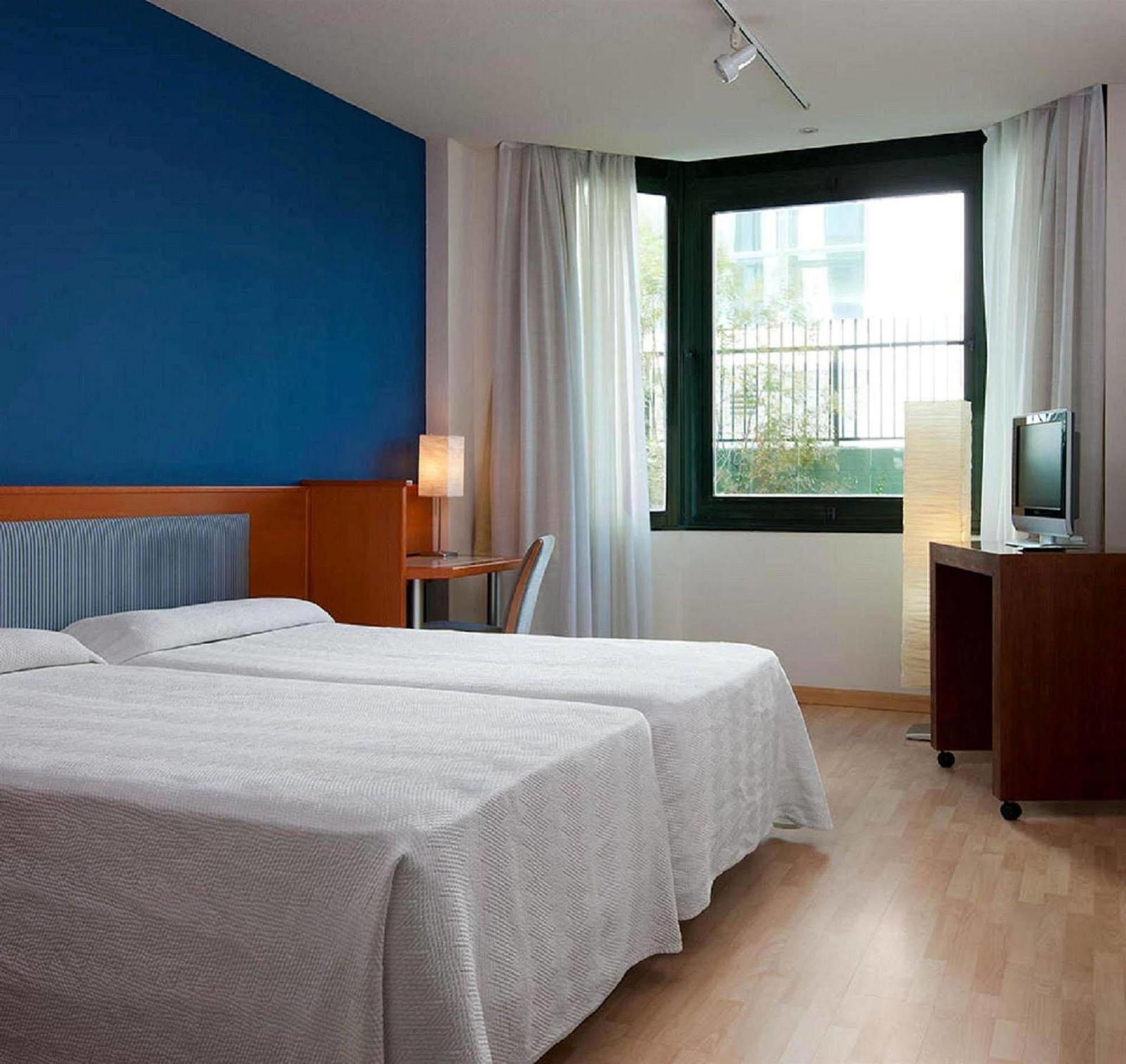 Apartamentos Th Las Rozas Dış mekan fotoğraf